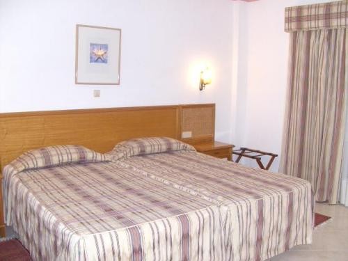 Twin Room with Sea View